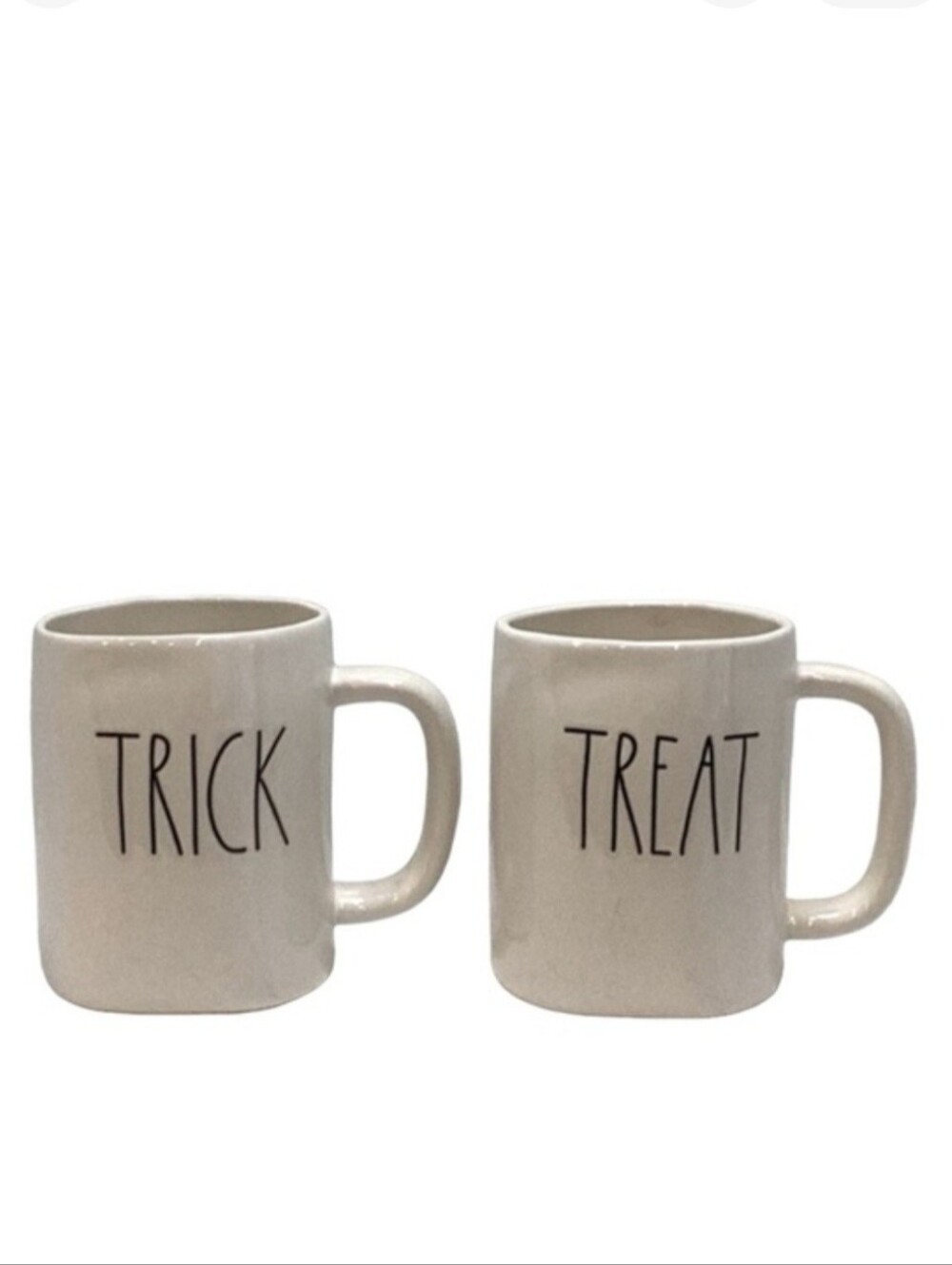 🌺 Rae Dunn Trick or Treat Pair of mugs
